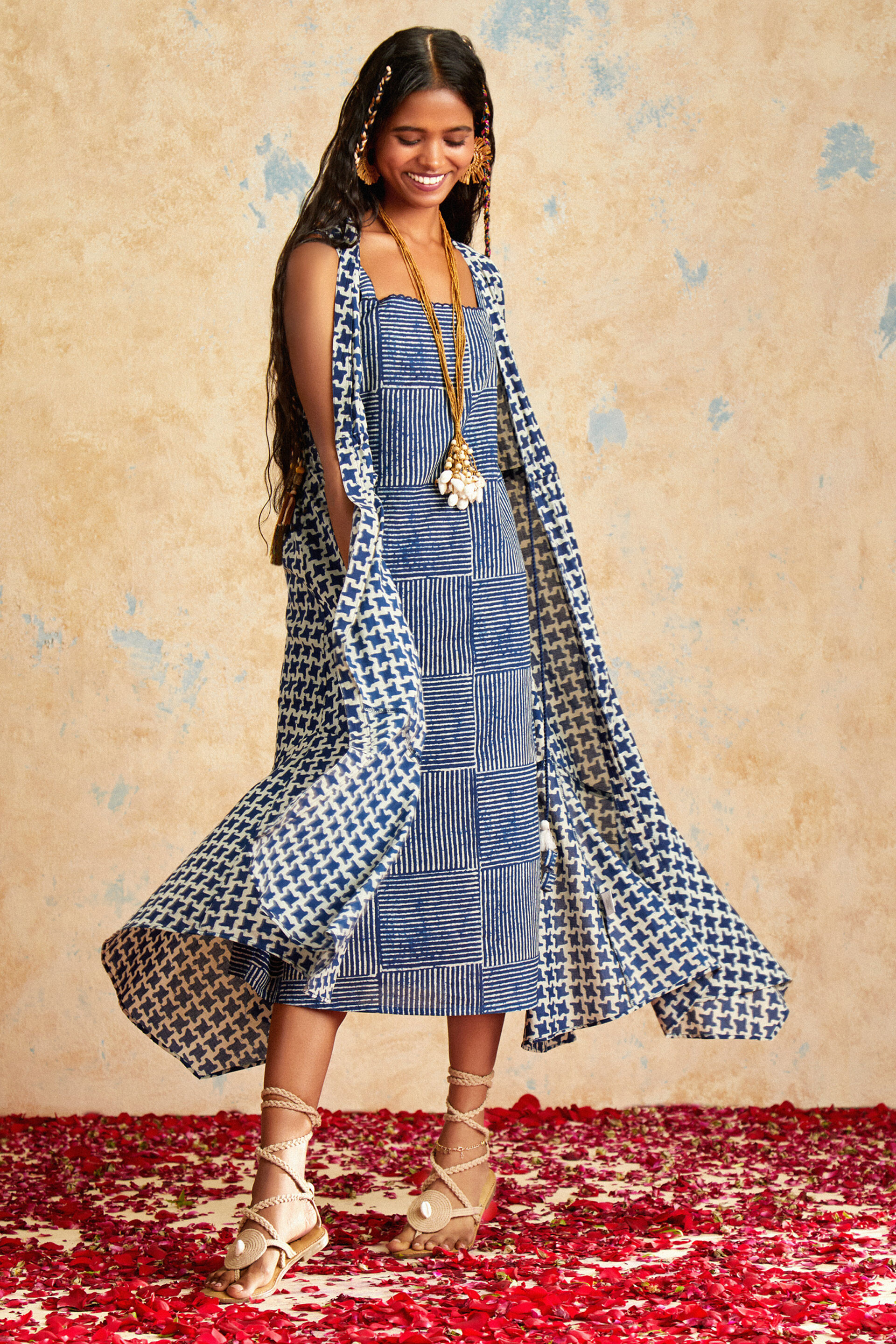 Womens Dresses Explore Casual Wear and Day Wear Ethnic Dresses